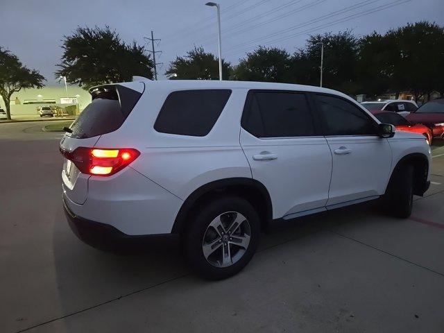 new 2025 Honda Pilot car