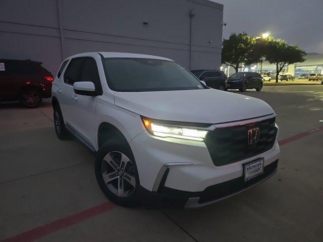 new 2025 Honda Pilot car