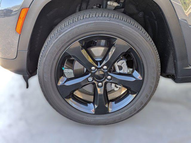 used 2023 Jeep Grand Cherokee car, priced at $29,997