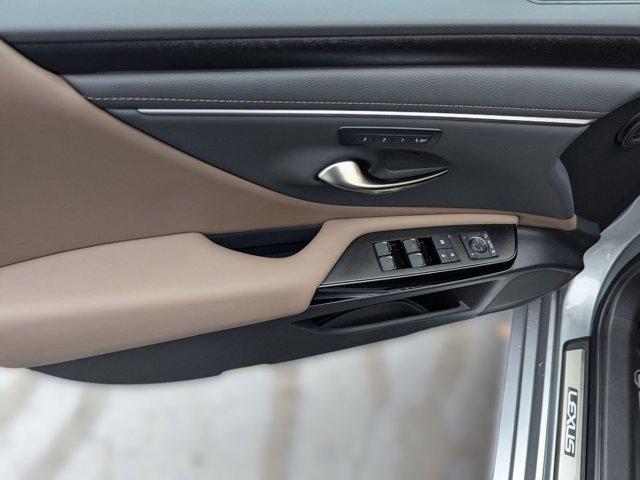 new 2025 Lexus ES 350 car, priced at $47,165