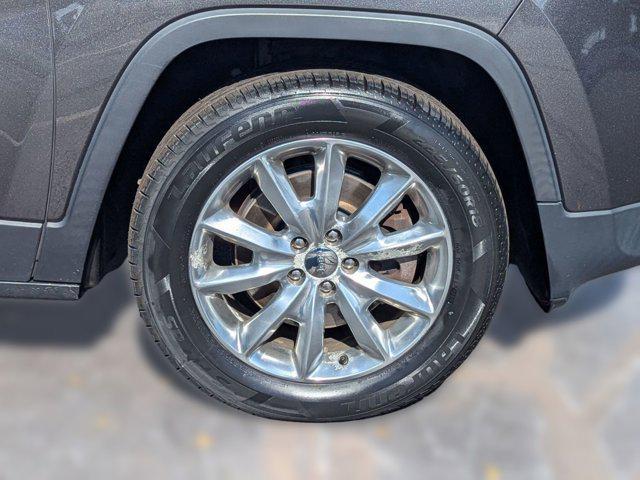 used 2016 Jeep Cherokee car, priced at $4,999