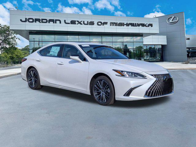 new 2025 Lexus ES 350 car, priced at $48,111