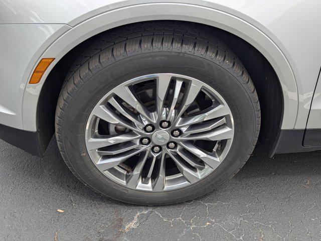 used 2017 Cadillac XT5 car, priced at $18,999