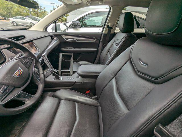 used 2017 Cadillac XT5 car, priced at $18,999