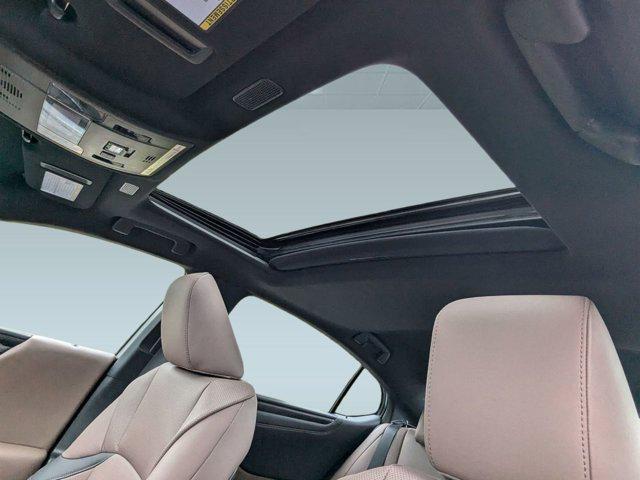 new 2025 Lexus ES 350 car, priced at $49,950