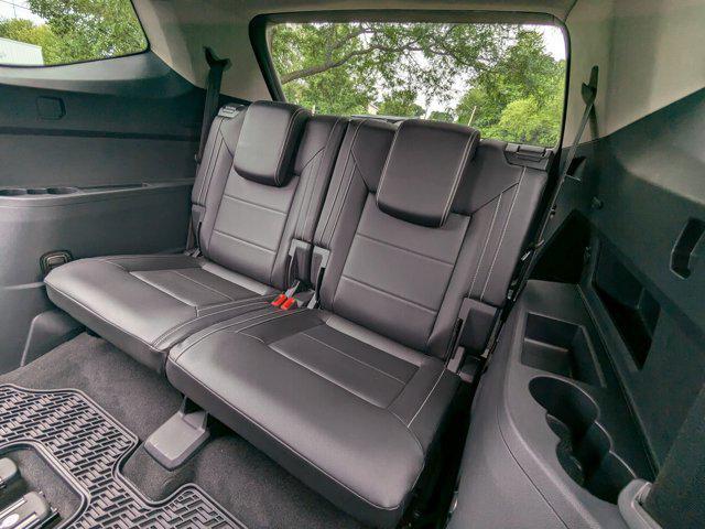 used 2022 Volkswagen Atlas car, priced at $25,999