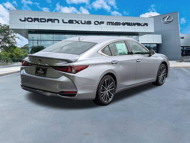 new 2025 Lexus ES 300h car, priced at $48,310