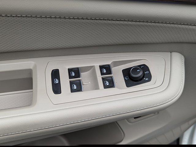 used 2024 Volkswagen Atlas car, priced at $43,999