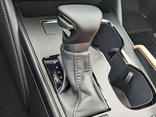 new 2025 Lexus ES 350 car, priced at $53,520