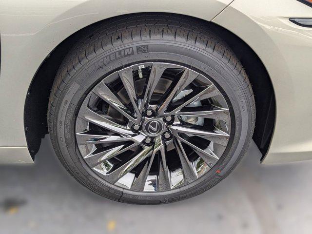 new 2025 Lexus ES 350 car, priced at $53,520