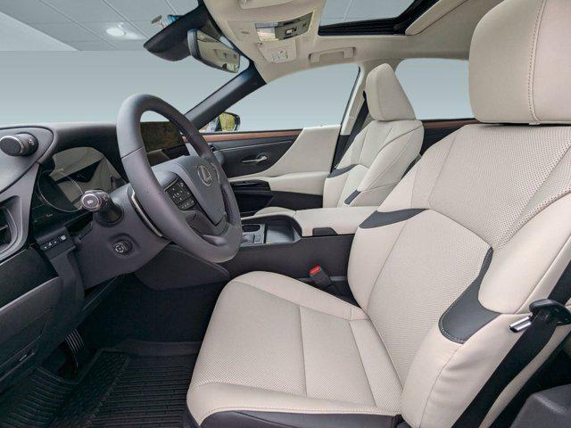 new 2025 Lexus ES 350 car, priced at $47,839