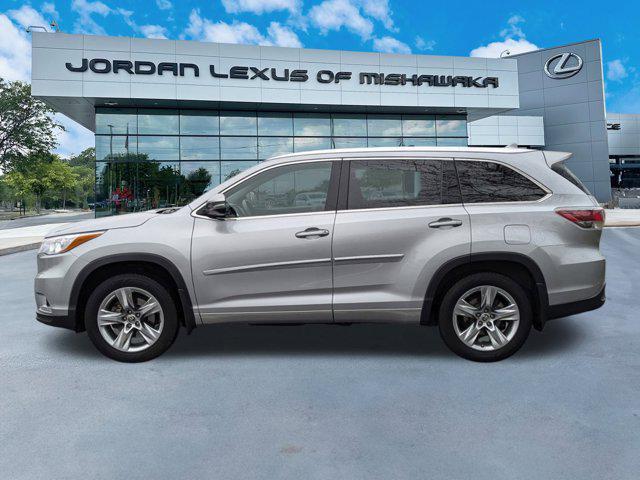 used 2016 Toyota Highlander car, priced at $21,609