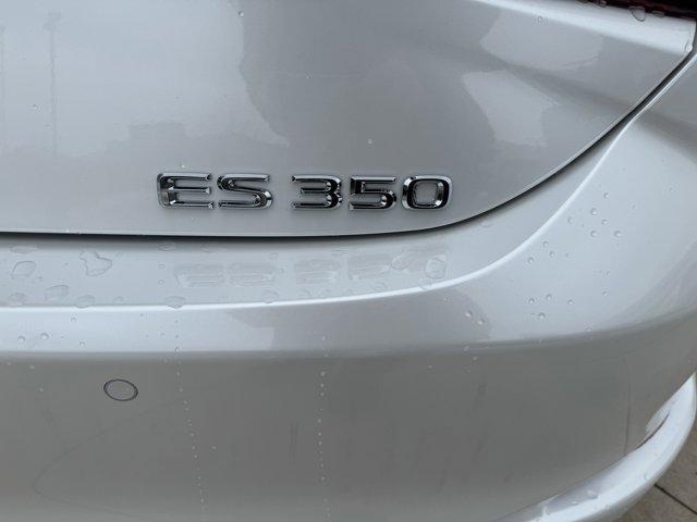new 2024 Lexus ES 350 car, priced at $47,919