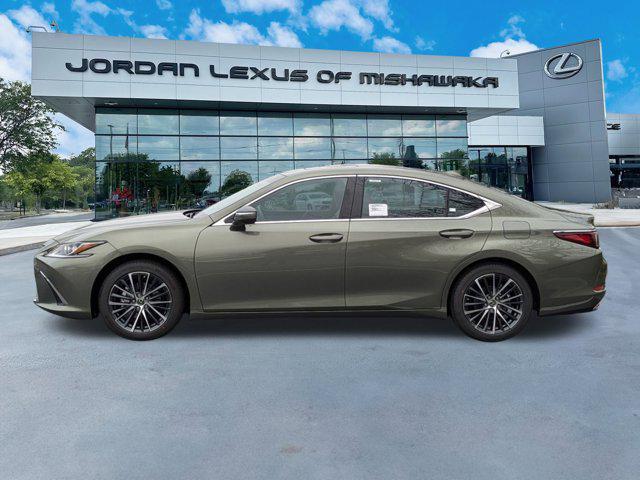 new 2025 Lexus ES 350 car, priced at $47,221