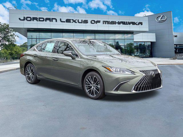 new 2025 Lexus ES 350 car, priced at $47,221