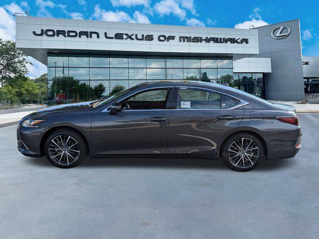 new 2025 Lexus ES 350 car, priced at $48,201