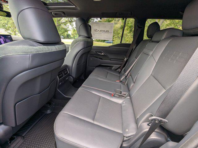 new 2025 Lexus GX 550 car, priced at $85,574