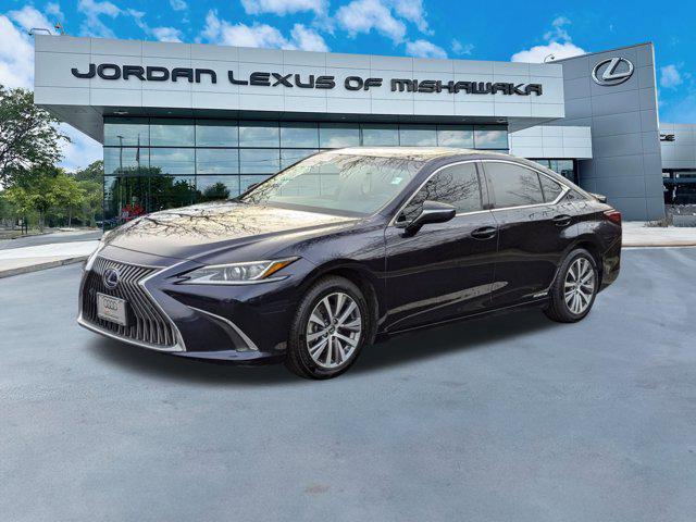 used 2020 Lexus ES 300h car, priced at $30,497