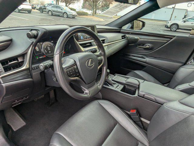 used 2020 Lexus ES 300h car, priced at $30,497