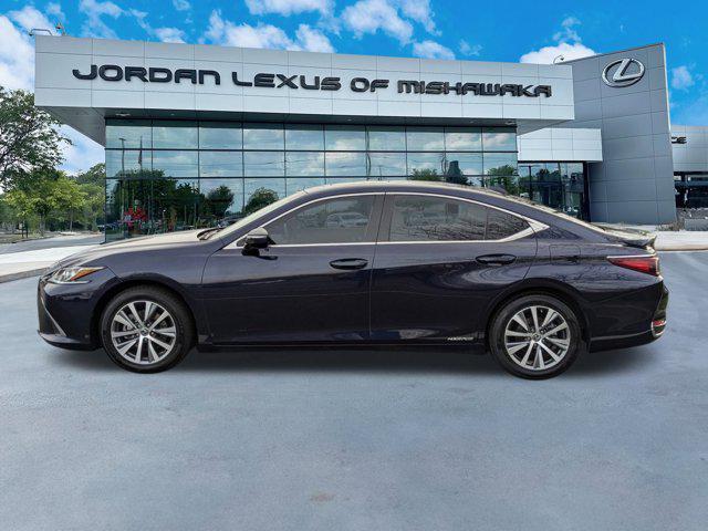 used 2020 Lexus ES 300h car, priced at $30,497