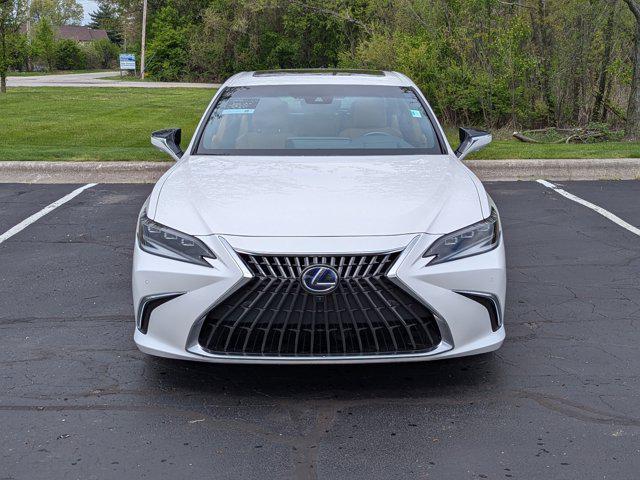used 2022 Lexus ES 300h car, priced at $36,999
