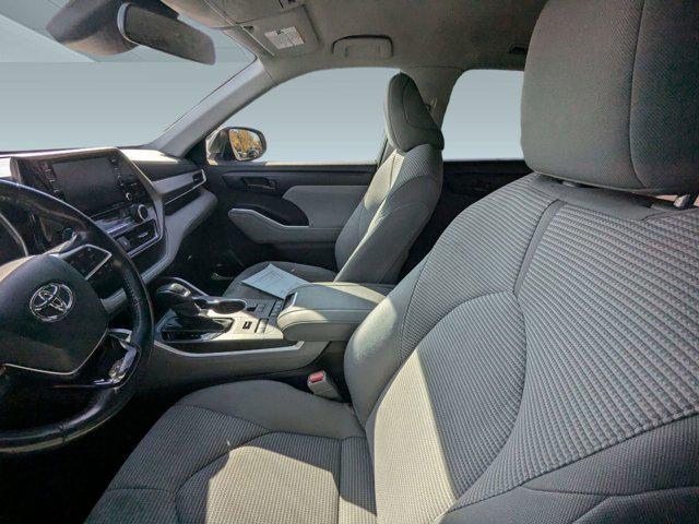 used 2020 Toyota Highlander car, priced at $26,999