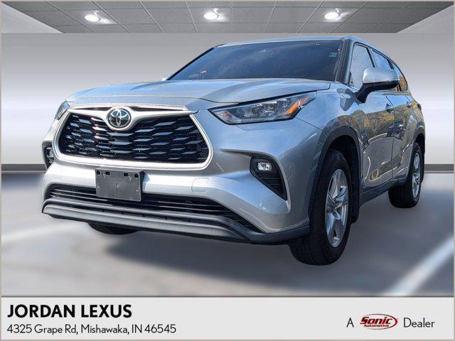 used 2020 Toyota Highlander car, priced at $26,999