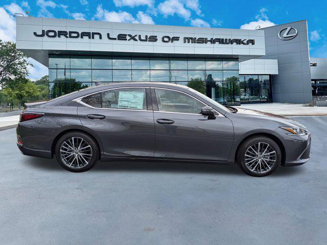 new 2025 Lexus ES 350 car, priced at $48,201