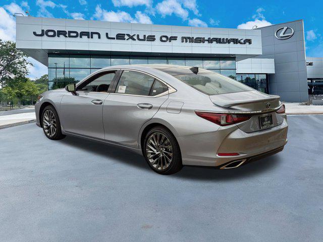 new 2025 Lexus ES 350 car, priced at $54,661