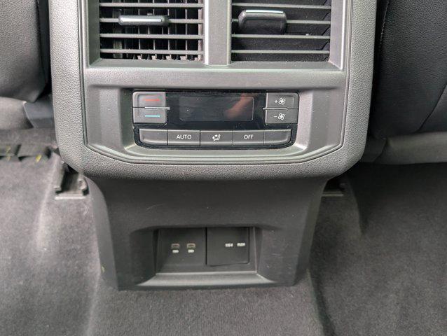 used 2021 Volkswagen Atlas car, priced at $24,500
