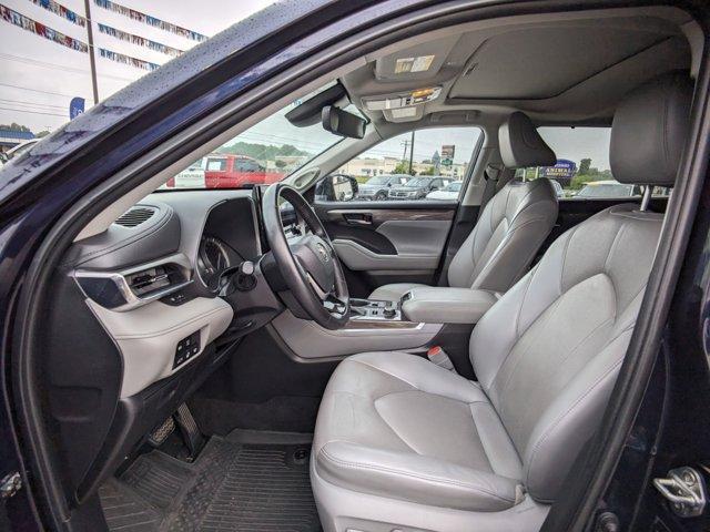 used 2022 Toyota Highlander car, priced at $36,595