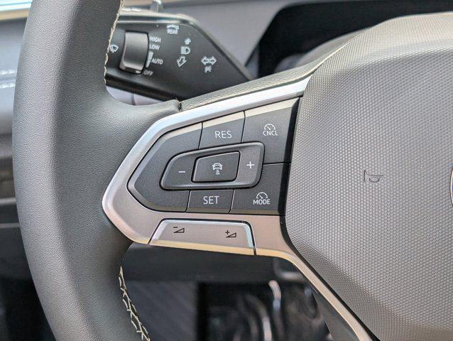 new 2025 Volkswagen Tiguan car, priced at $35,062