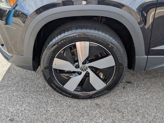 used 2024 Volkswagen Taos car, priced at $21,800