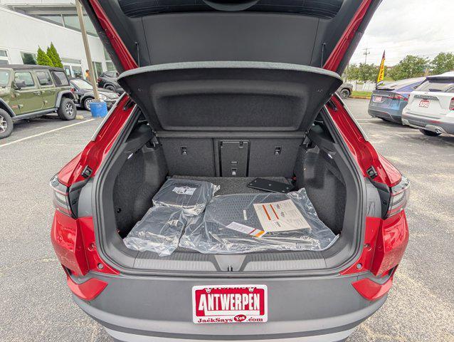 new 2025 Volkswagen ID.4 car, priced at $52,964
