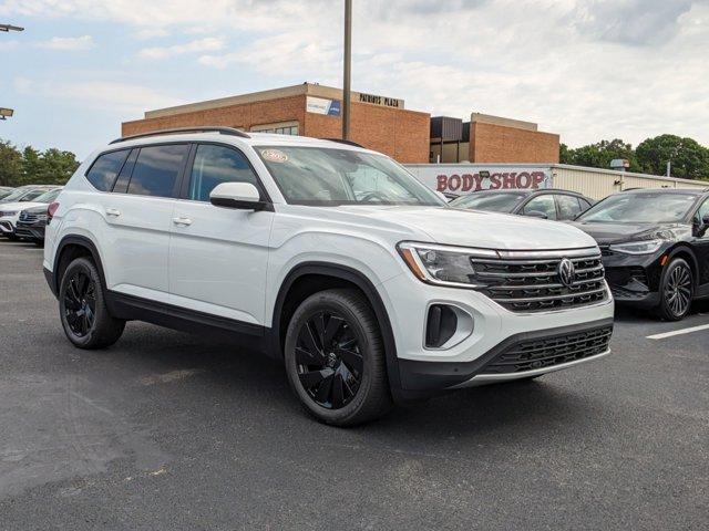 new 2024 Volkswagen Atlas car, priced at $40,553