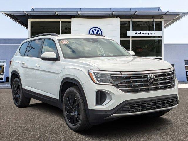 new 2024 Volkswagen Atlas car, priced at $40,553