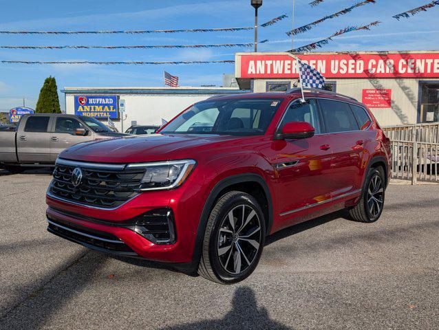 used 2025 Volkswagen Atlas car, priced at $42,860