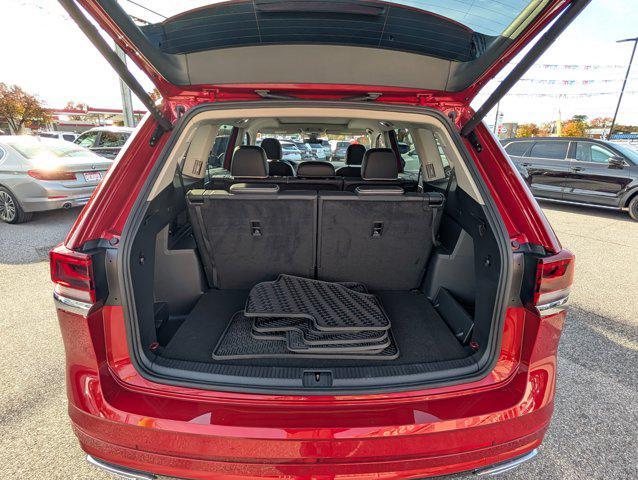 used 2025 Volkswagen Atlas car, priced at $42,860
