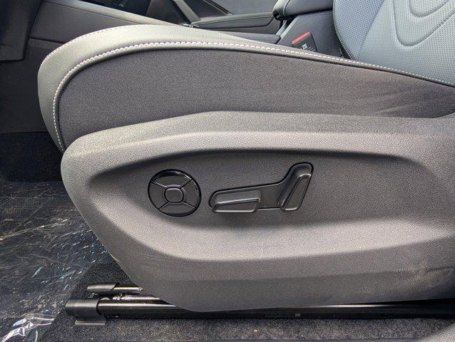 new 2025 Volkswagen Tiguan car, priced at $35,355