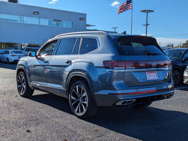 new 2025 Volkswagen Atlas car, priced at $54,661