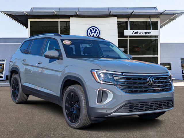 new 2025 Volkswagen Atlas car, priced at $45,157