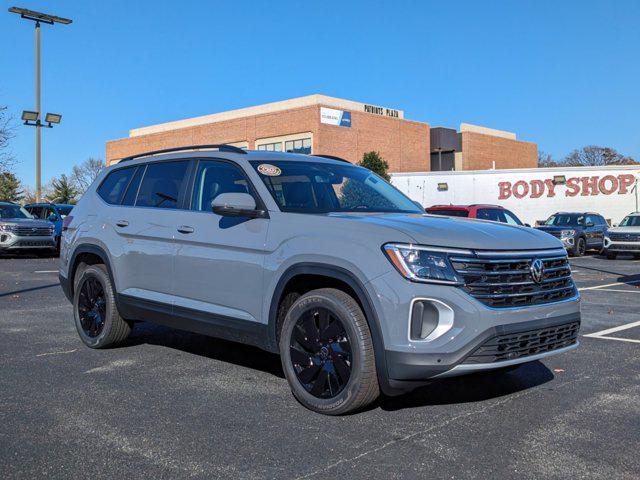 new 2025 Volkswagen Atlas car, priced at $45,157