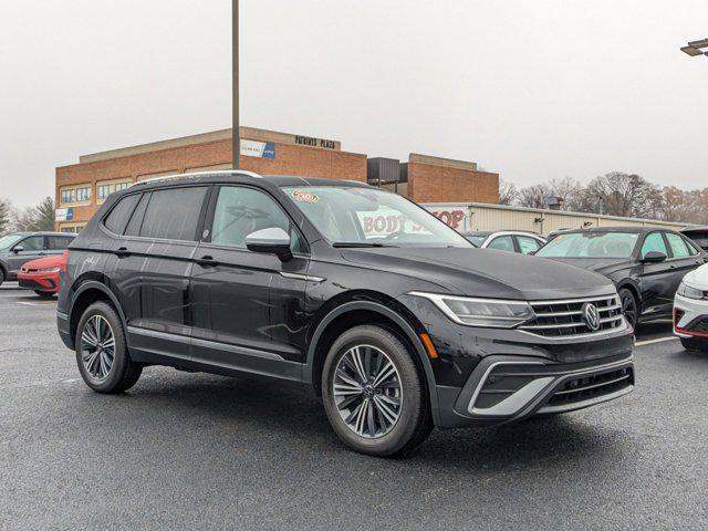 new 2024 Volkswagen Tiguan car, priced at $28,798