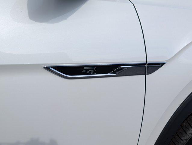 new 2026 Volkswagen Atlas car, priced at $54,331