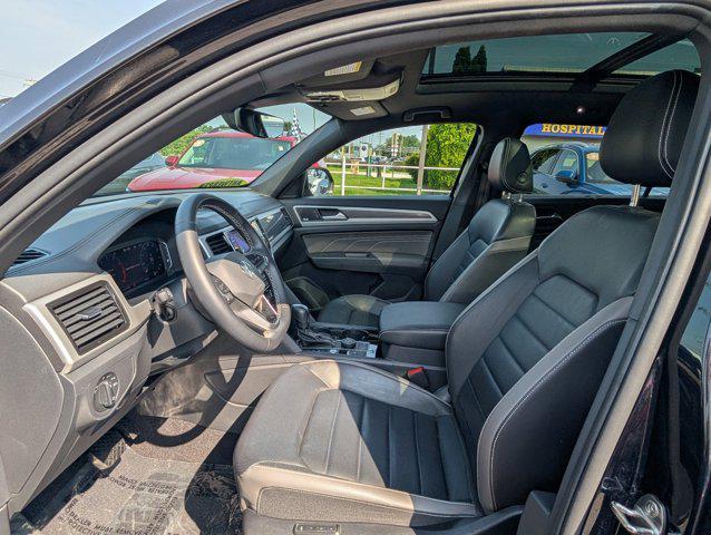used 2021 Volkswagen Atlas Cross Sport car, priced at $28,000
