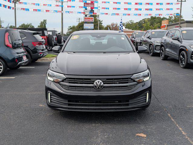used 2024 Volkswagen Jetta car, priced at $20,222