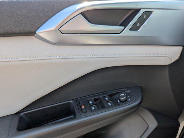 new 2025 Volkswagen Taos car, priced at $28,950