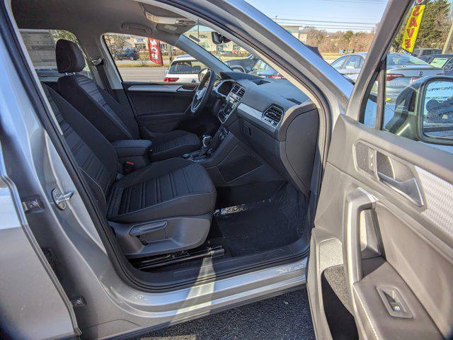 new 2024 Volkswagen Tiguan car, priced at $29,876