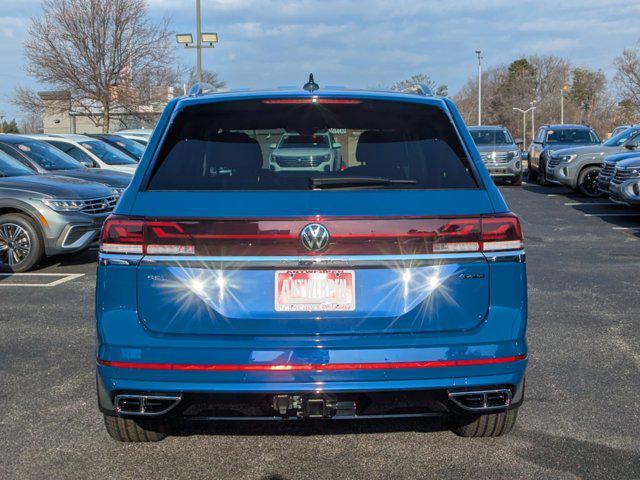 new 2025 Volkswagen Atlas car, priced at $53,554