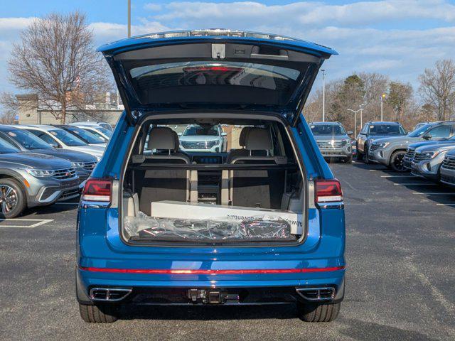 new 2025 Volkswagen Atlas car, priced at $53,554